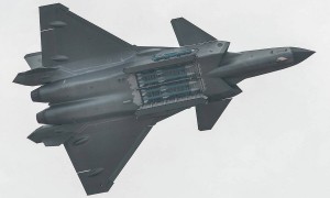 歼-20隐身穿越战略“咽喉”，挂弹训练数千里，三方面意义重大
