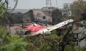 燃油开关缺陷造成印航空难？美联航回应，多国检测
